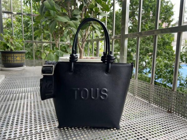 tous medium shopping bag T62019