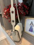 T0US small shoulder bag 620025-1