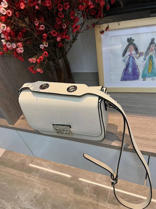 T0US small shoulder bag 620025-1