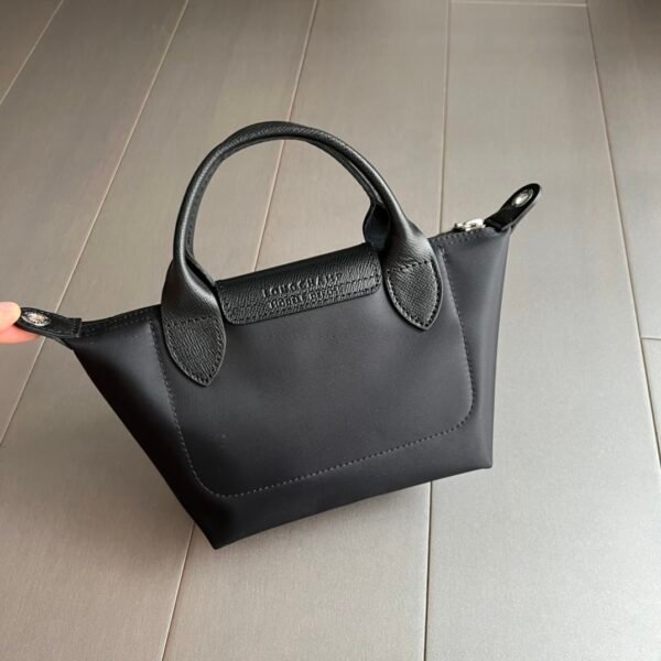 Long Champ 02 size  17x14x10cm