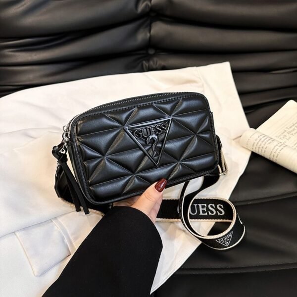 Guess fashion shoulder bag PDD536 size20x7.5x12cm
