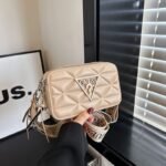 Guess fashion shoulder bag PDD536 size20x7.5x12cm