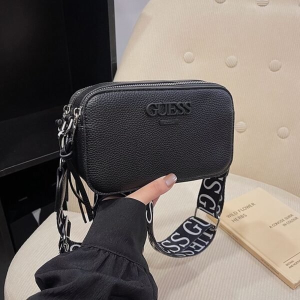 Guess fashion women bag PDD538 size20x7x12cm