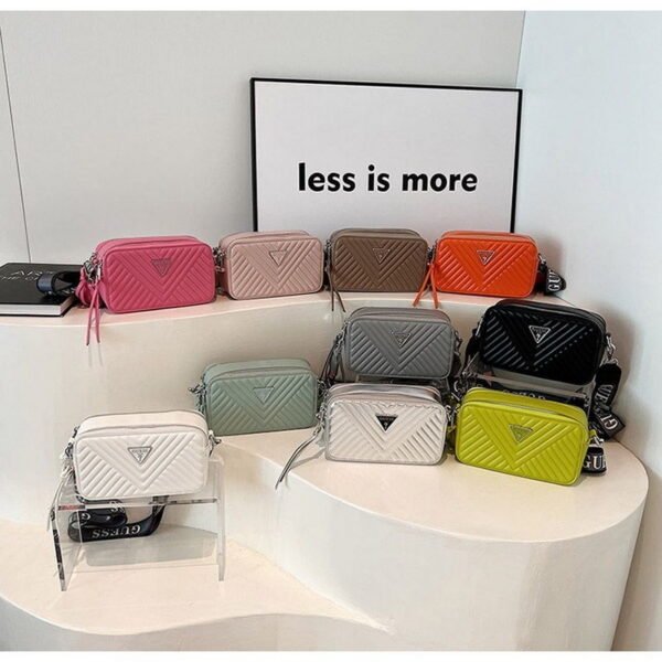 GUESS bag PDD721 size20x7x11cm