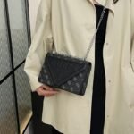 Guess fashion shoulder bag PDD730 size22x8x15cm
