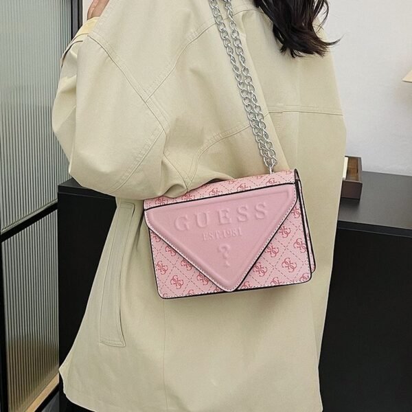 Guess fashion shoulder bag PDD730 size22x8x15cm