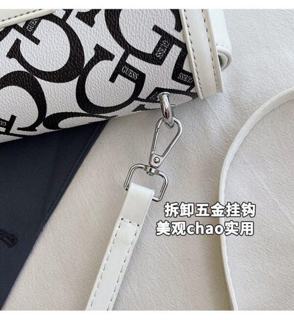 GUESS bag PDD658