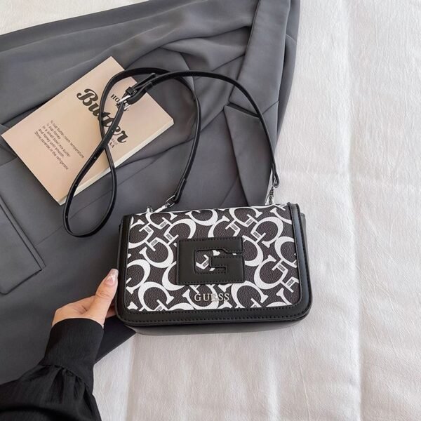 GUESS bag PDD658