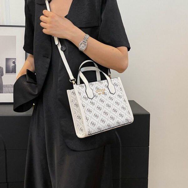 GUESS bag PDD660 size20X8X18cm