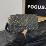 GUESS bag PDD744 size28x5x16cm