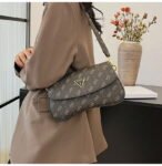 GUESS bag PDD744 size28x5x16cm