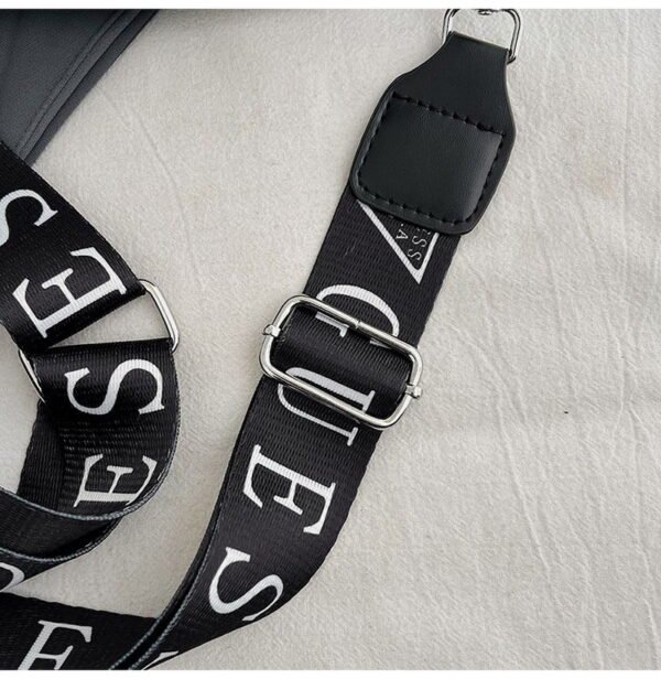 GUESS bag PDD750 size20X7X12cm