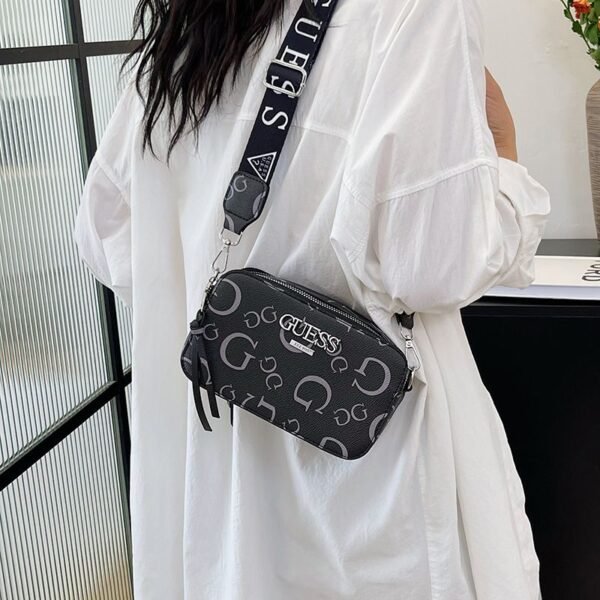 GUESS bag PDD751 size20X7X12cm