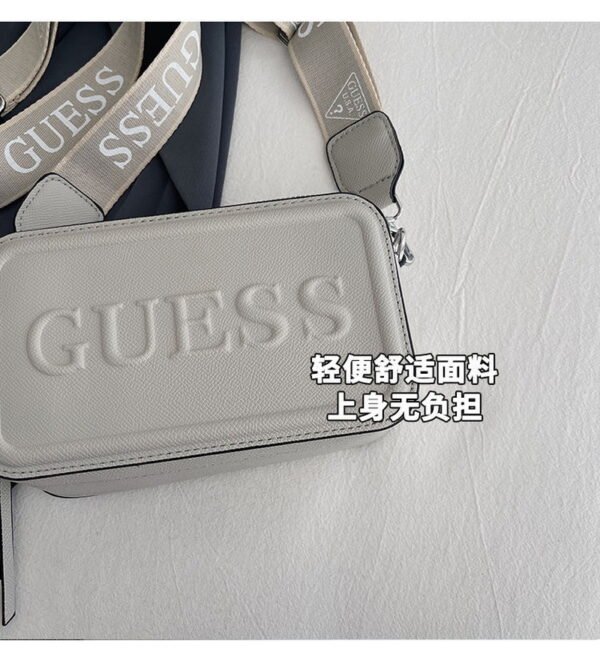 GUESS bag PDD752 size19x7x12cm