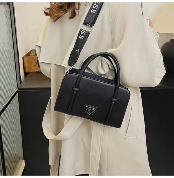 GUESS bag PDD760 size23X8X14cm