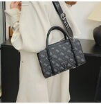 GUESS bag PDD760 size23X8X14cm