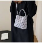 GUESS bag PDD765 size19X12X20cm
