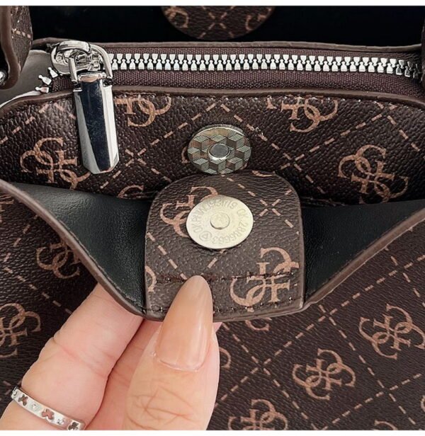 GUESS bag PDD765 size19X12X20cm