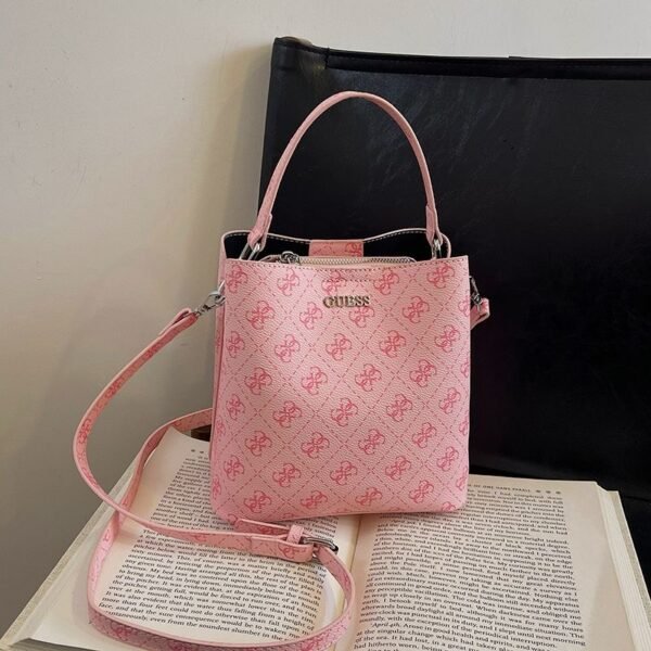 GUESS bag PDD765 size19X12X20cm