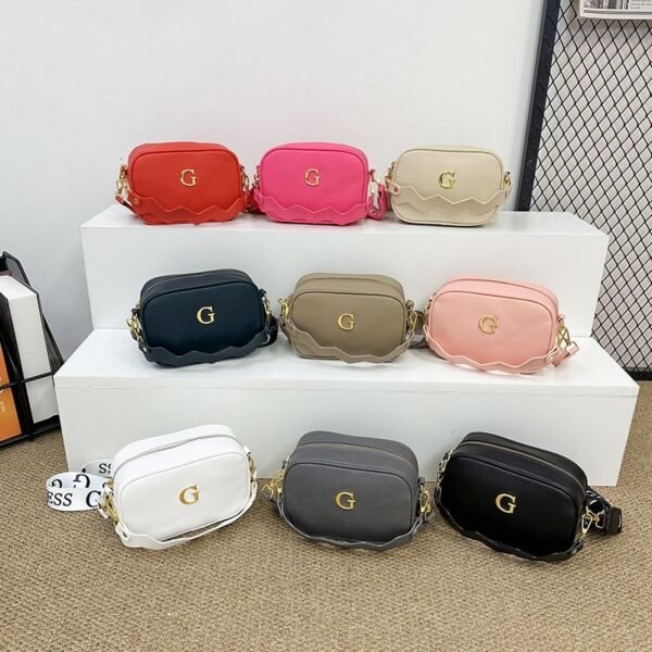 GUESS bag PDD773 size20X8X13cm