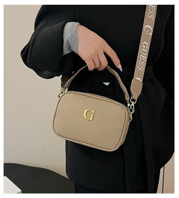 GUESS bag PDD773 size20X8X13cm