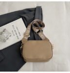 GUESS bag PDD773 size20X8X13cm
