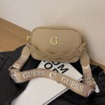 GUESS bag PDD773 size20X8X13cm