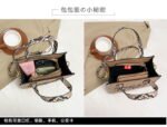 GUESS bag PDD775 size22X8X18cm
