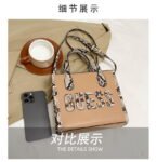 GUESS bag PDD775 size22X8X18cm