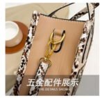 GUESS bag PDD775 size22X8X18cm