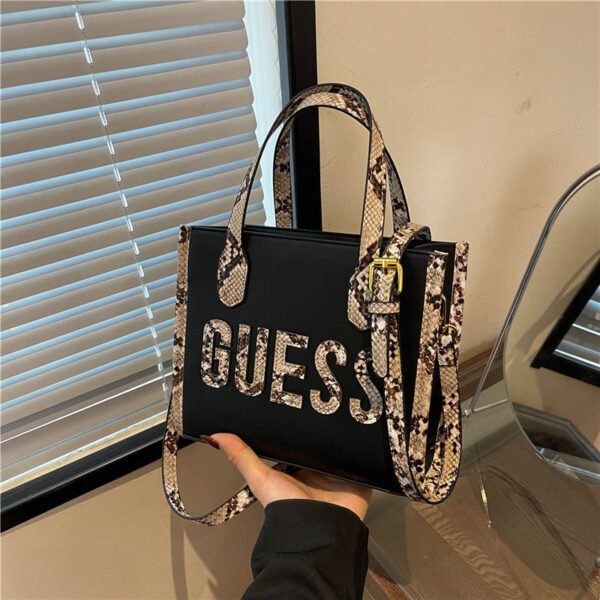 GUESS bag PDD775 size22X8X18cm