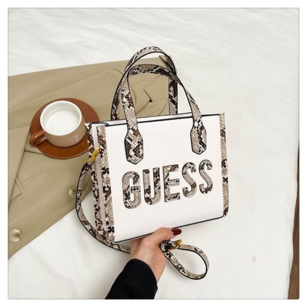 GUESS bag PDD775 size22X8X18cm