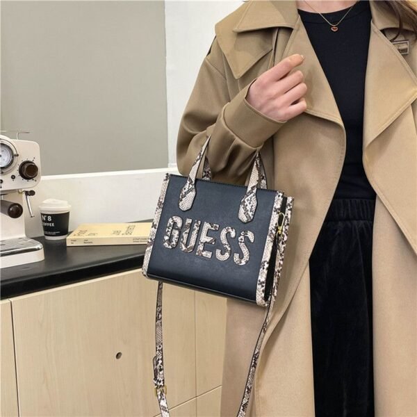 GUESS bag PDD775 size22X8X18cm