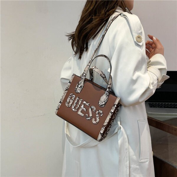 GUESS bag PDD775 size22X8X18cm