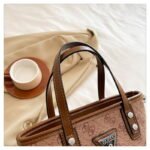 GUESS bag PDD777 size20X10X17cm