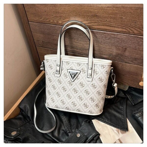 GUESS bag PDD777 size20X10X17cm