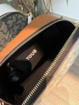 tous kaos messenger bag 62073 size 23-14-8cm