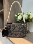 tous kaos messenger bag 62073 size 23-14-8cm