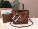 carolina herrera bag C195-1477S