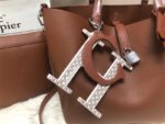 carolina herrera bag C195-1477S
