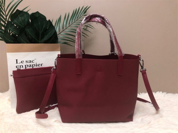 carolina herrera bag C195-1477S