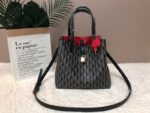 carolina herrera bag C98-1477S