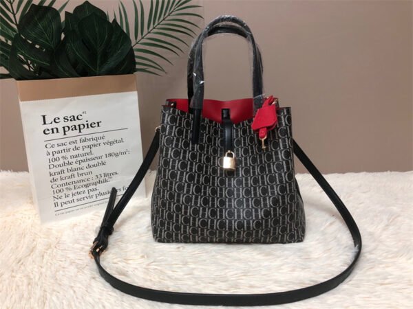 carolina herrera bag C98-1477S