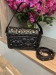 T62070 tous one shoulder bag