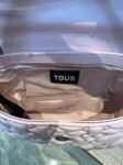 T62070 tous one shoulder bag