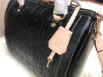 carolina herrera Andy 7 C6-1039N  size27-20-23cm