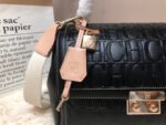 carolina herrera bag C6-1485 size30-19-14