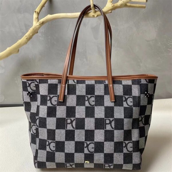 P3123 PG bag women messenger bags 32(48)-17-30cm