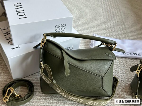 loewe grainy leather puzzle