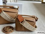 loewe grainy leather puzzle